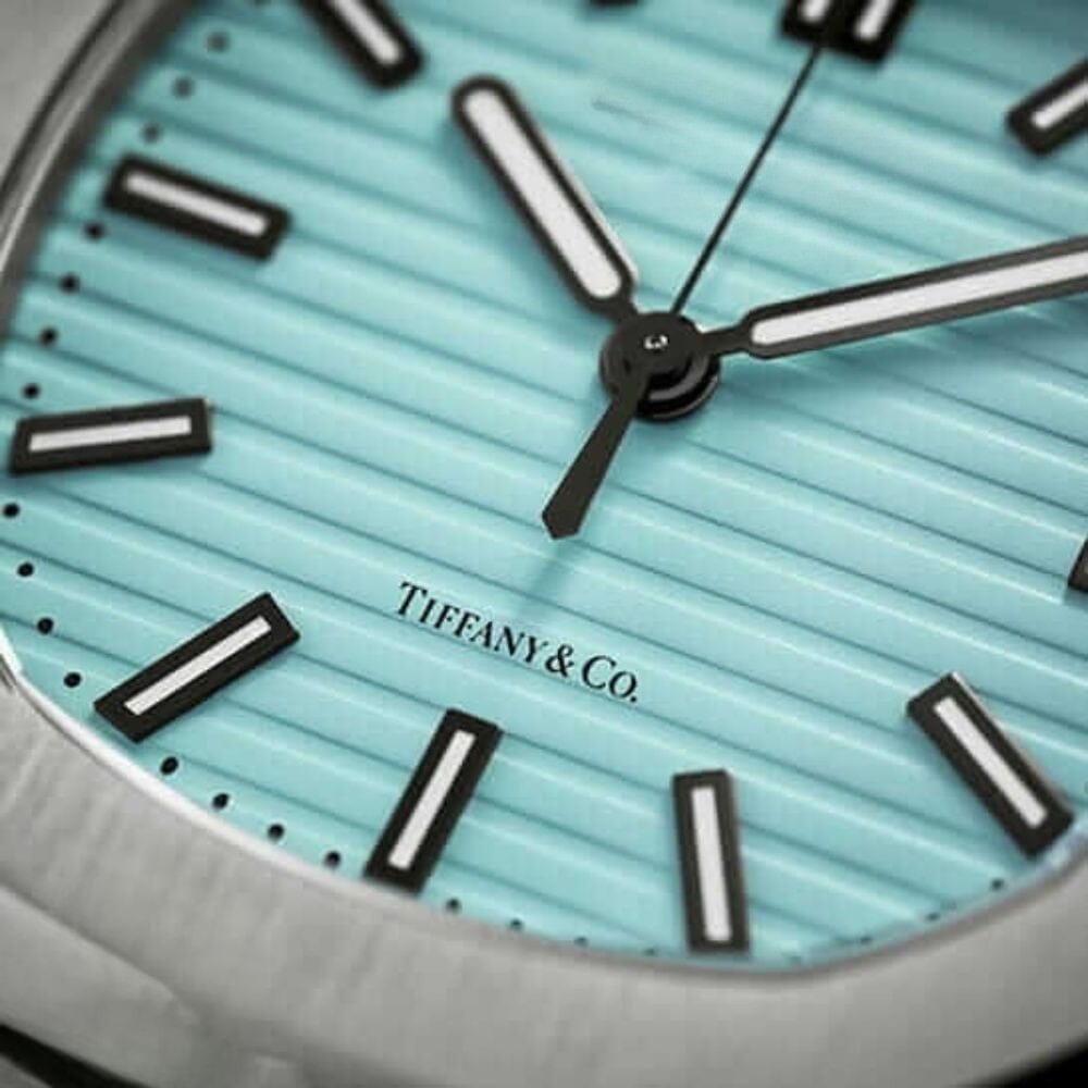 Nautilus 5711/1A-018 "Tiffany Blue" Luxury Watch